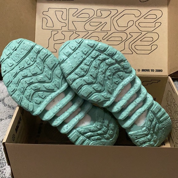 Space Hippie 01- Wolf Gray- SOLD OUT EVERYWHERE🛑 - Picture 8 of 11